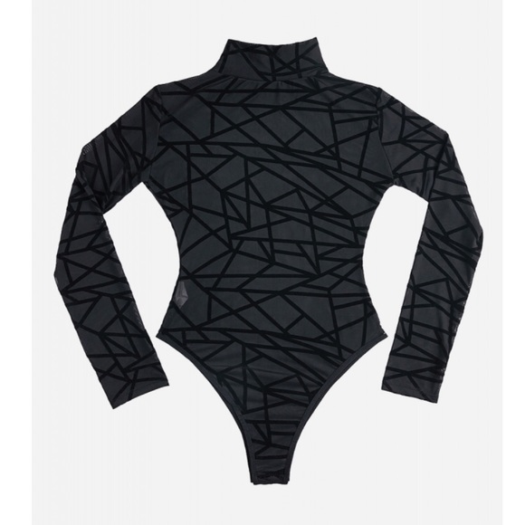 Sheer Mesh Long Sleeve Bodysuit - Picture 4 of 8